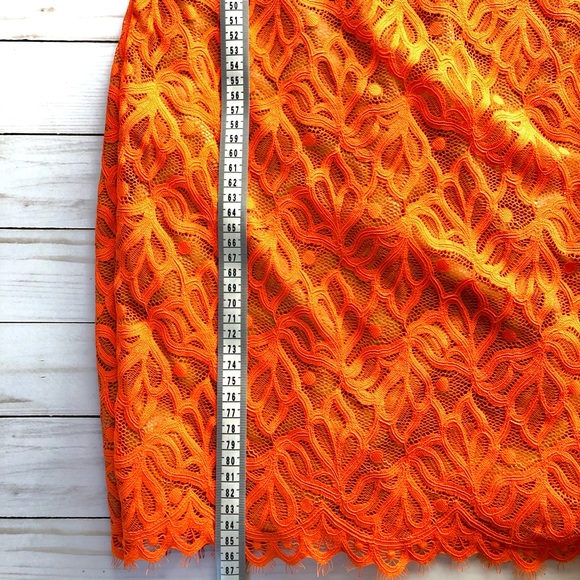 Backless lace mini gorgeous bebe summer dress - Picture 7 of 8